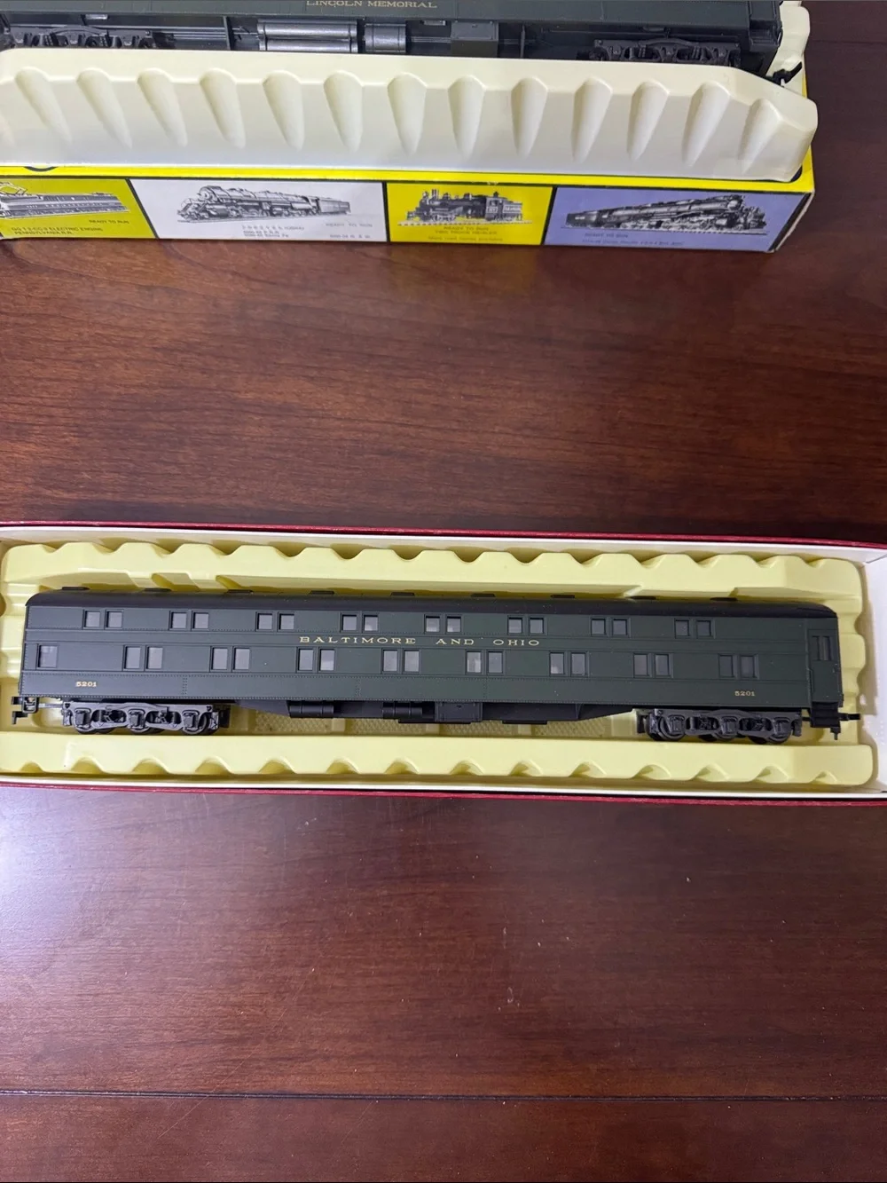 Rivarossi AHM Baltimore & Ohio 1920’s HO Scale 4 Piece Passenger Car Set (New)